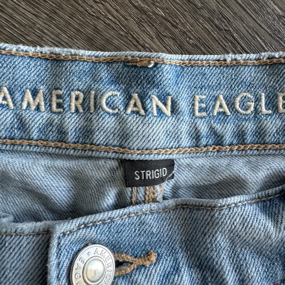 AE denim Highest Waist 90’s Boyfriend Short - Picture 2 of 6